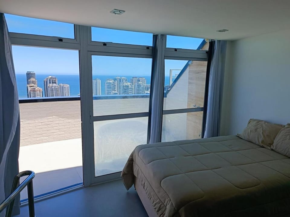 Duplex Penthouse Barra da Tijuca Apartment in Rio de Janeiro