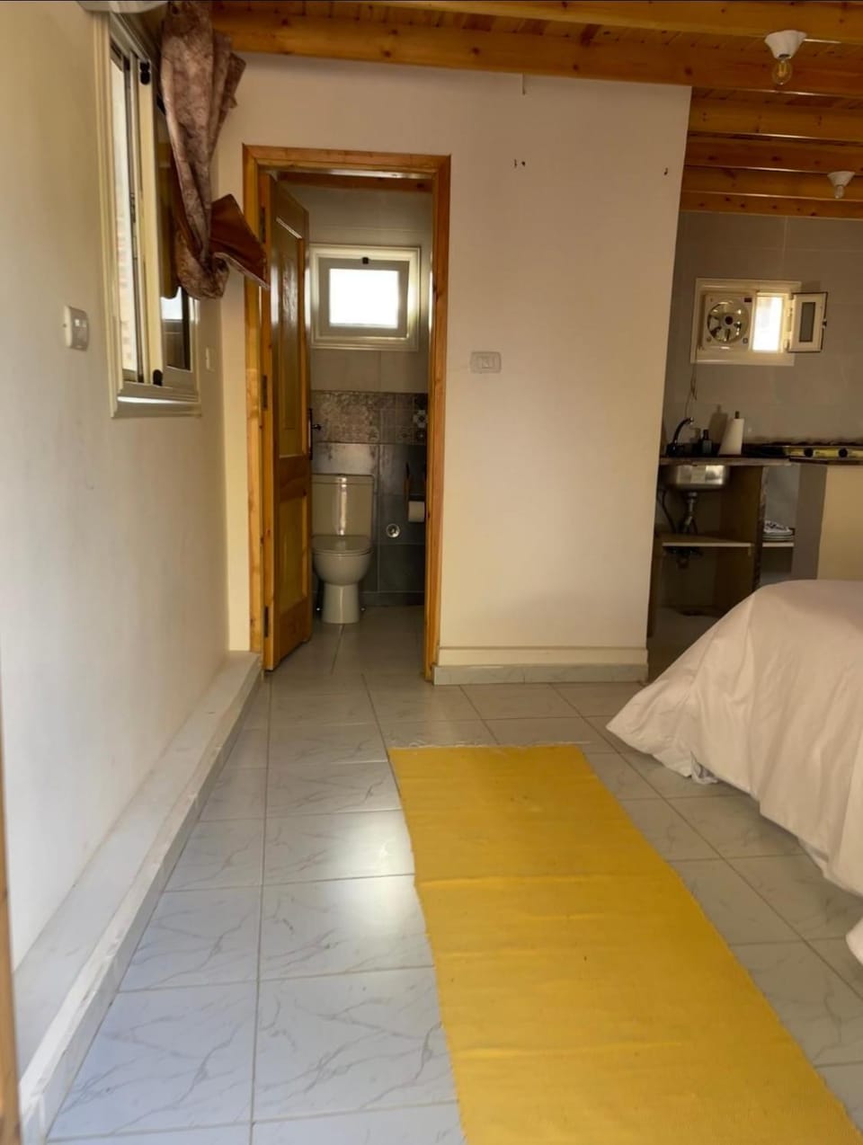 White cabînah Apartment in South Sinai Governorate