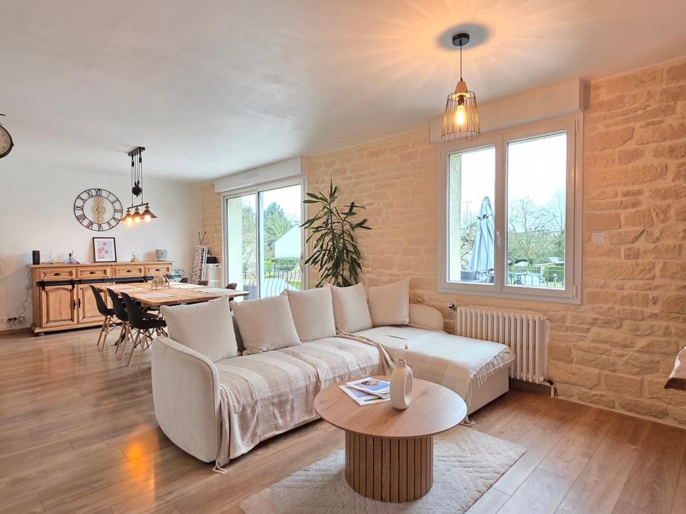 Aux Berges Du Mont - 10 min Mont-Saint-Michel, Jardin & Parking Apartment in Normandy