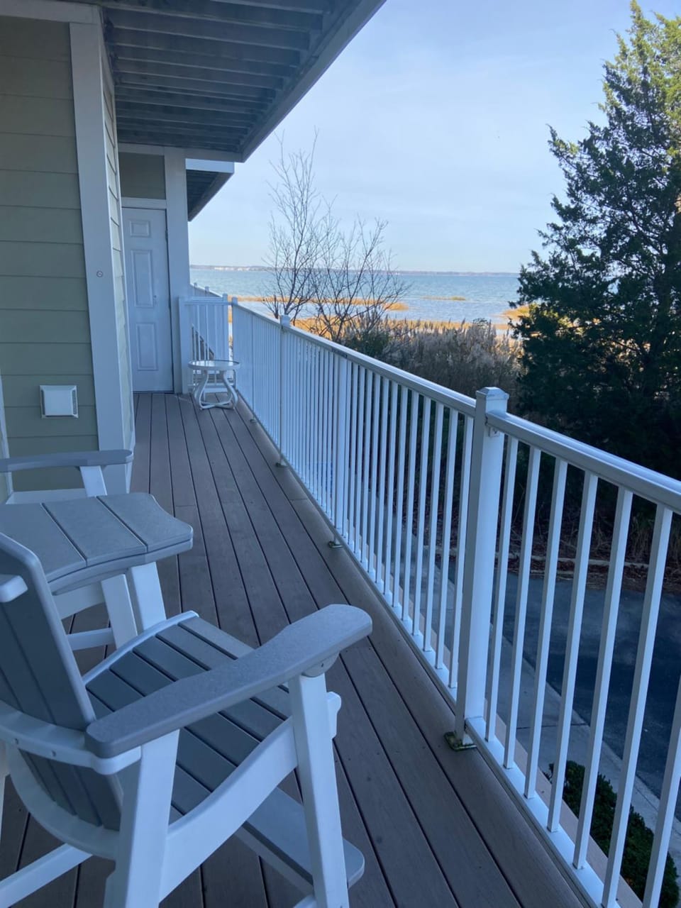 Bayfront 2 Bedroom Condo on 72nd Street with Private Balcony and Sunset Views House in Ocean City