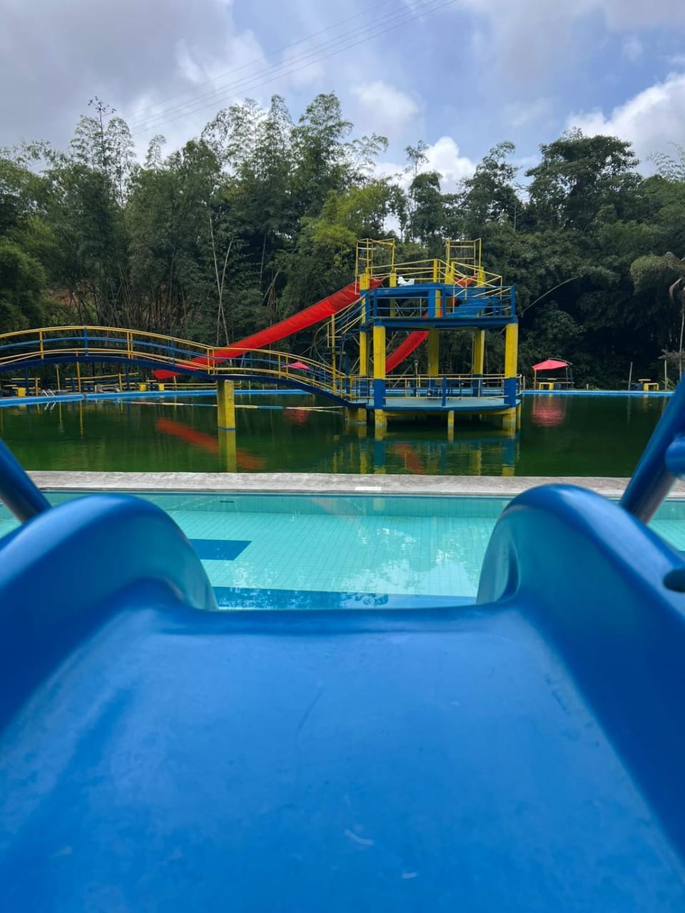 Swimming pool