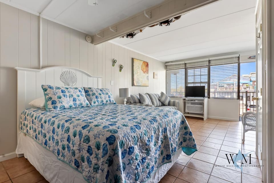 First Floor Studio near Jolly Roger and the Beach! Apartment in Ocean City