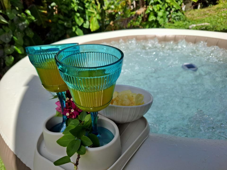 Natural landscape, Hot Tub
