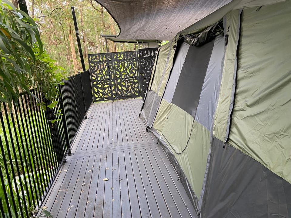 Property building, Balcony/Terrace