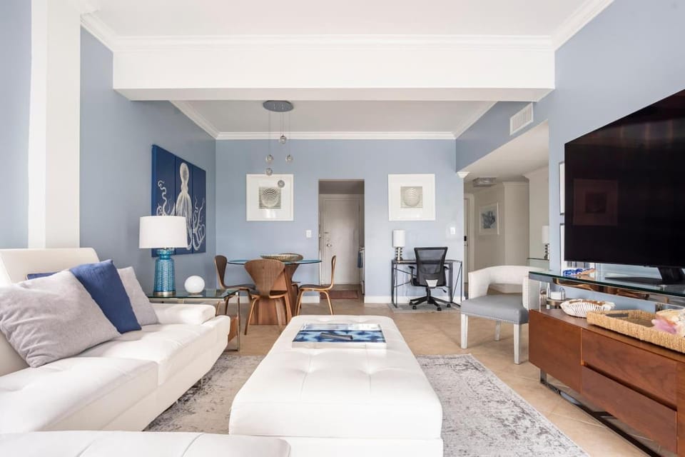 The Blue Octopus - 1br King Bed Condo House in Fort Lauderdale