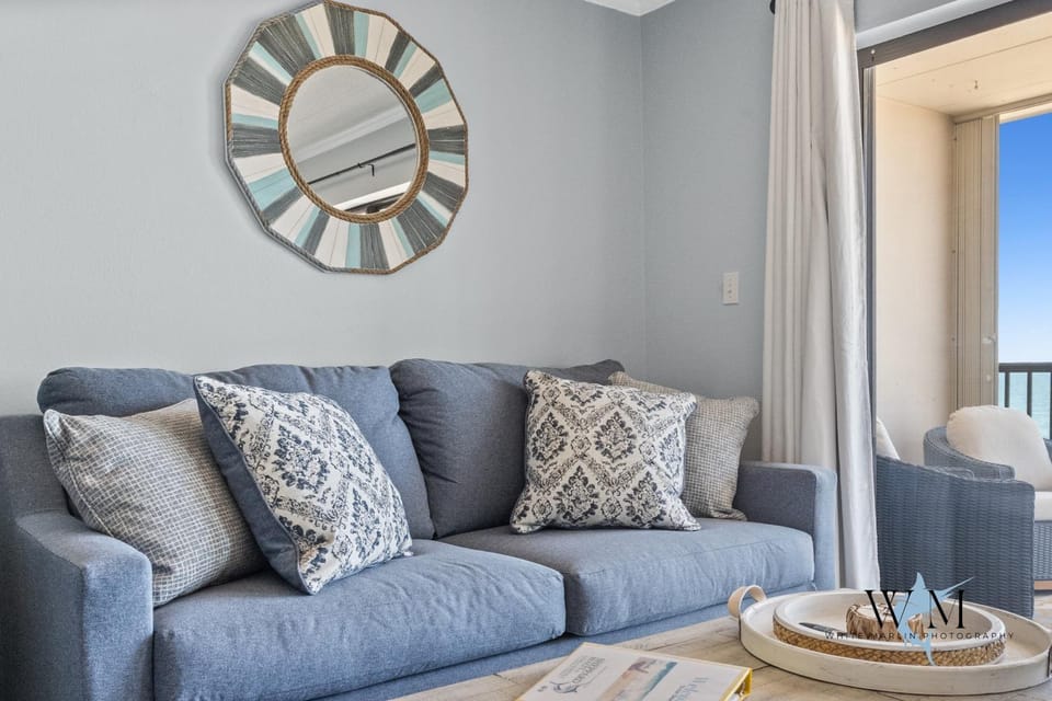 Oceanfront 2-Bedroom Condo in Ocean City, MD Perfect for Relaxing Getaways Apartment in Ocean City