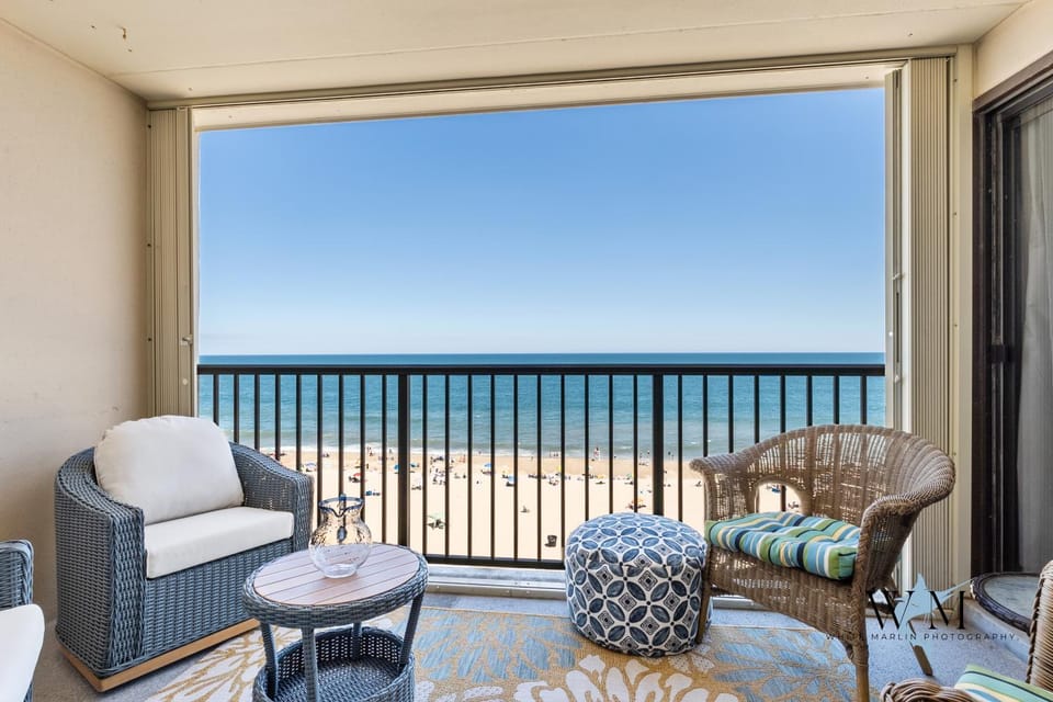 Oceanfront 2-Bedroom Condo in Ocean City, MD Perfect for Relaxing Getaways Apartment in Ocean City