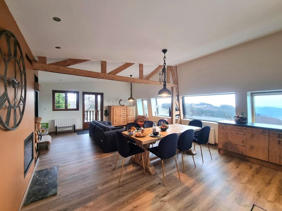 Gîte chaleureux au Bessat, nature et détente pour 8 pers. - FR-1-496-350 House in Auvergne-Rhône-Alpes