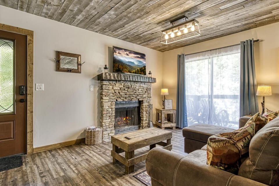 Arcadian Pass Chalet in Sevier County