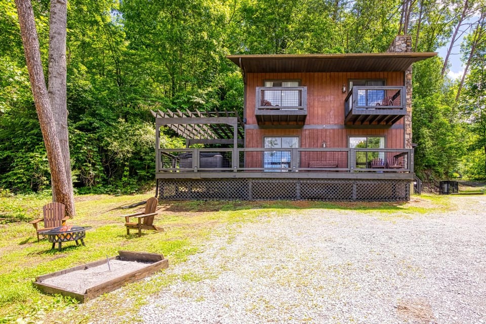 Arcadian Pass Chalet in Sevier County