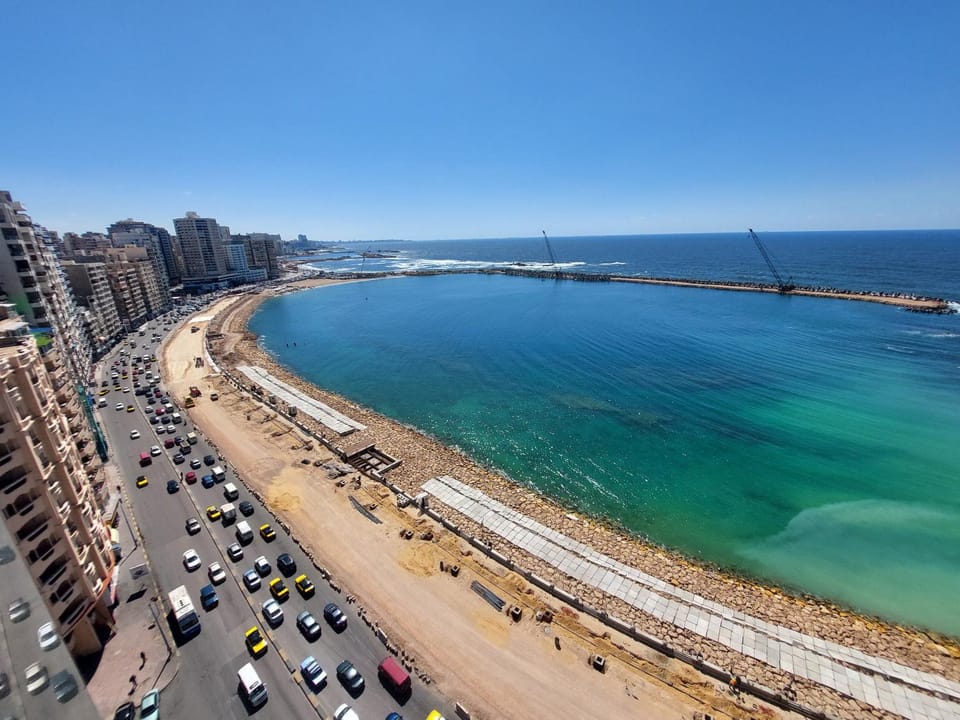 Beach, Sea view, Location