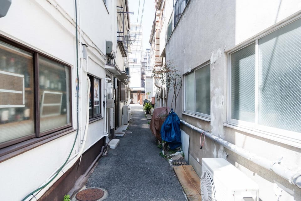LN25三宮徒歩8分の2DKハウスSwallowMaisonet Apartment in Shizuoka Prefecture