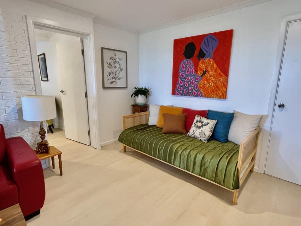 Bed, Living room, Seating area