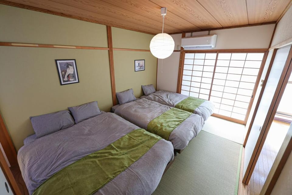 空港道頓堀直通天下茶屋駅5分 Apartment in Osaka