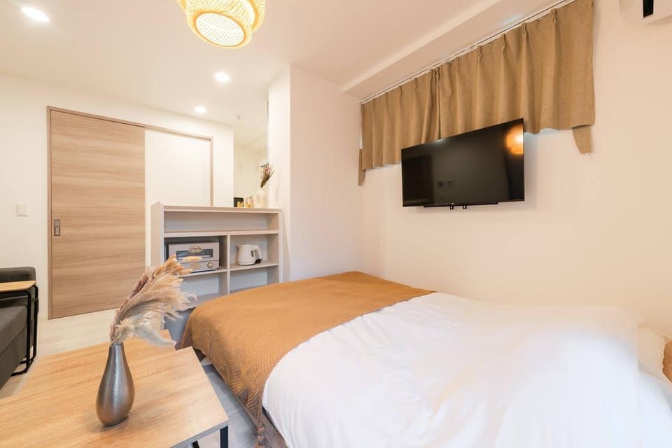 Bed, TV and multimedia, Kitchen or kitchenette