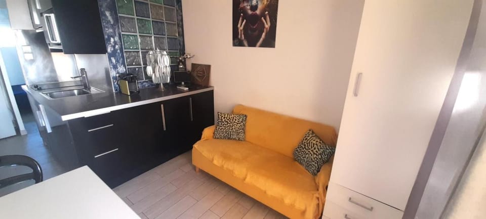 Appartement 357, PORT NATURE colline 3 au village naturiste Apartment in Agde