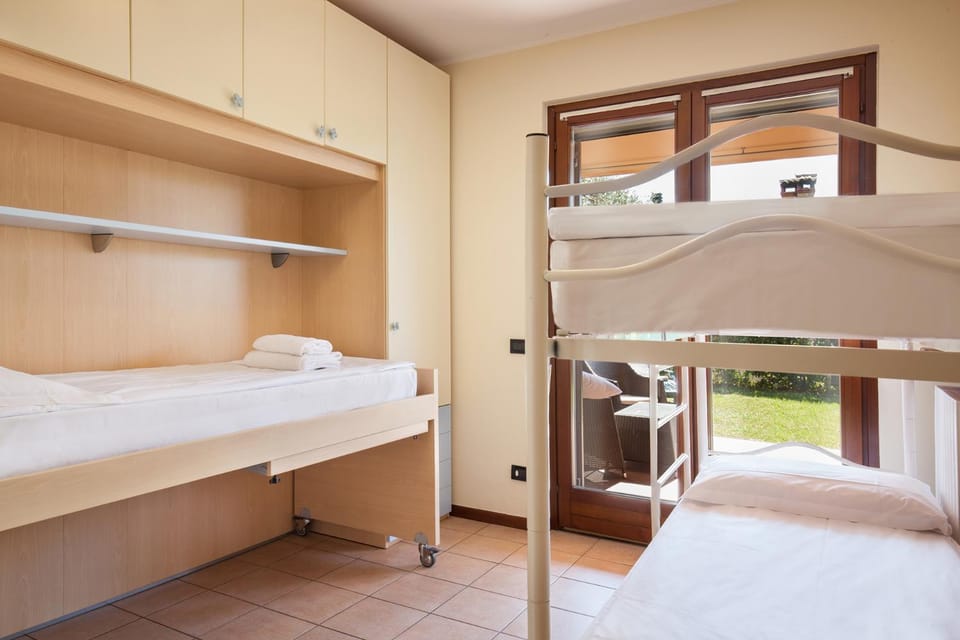 Eli House Apartment in Cavaion Veronese