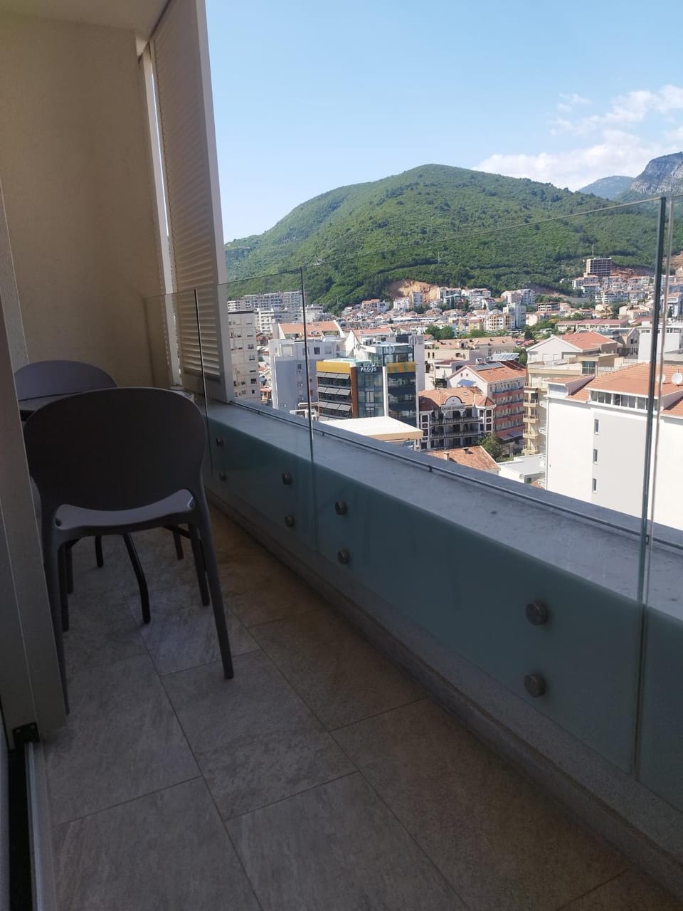 Apartment WOW Budva - With free parking Apartment in Budva