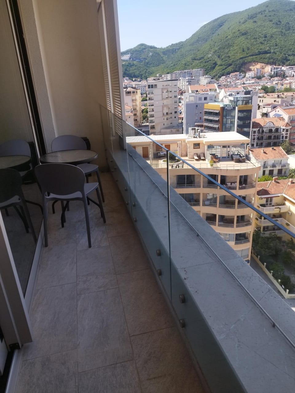Apartment WOW Budva - With free parking Apartment in Budva