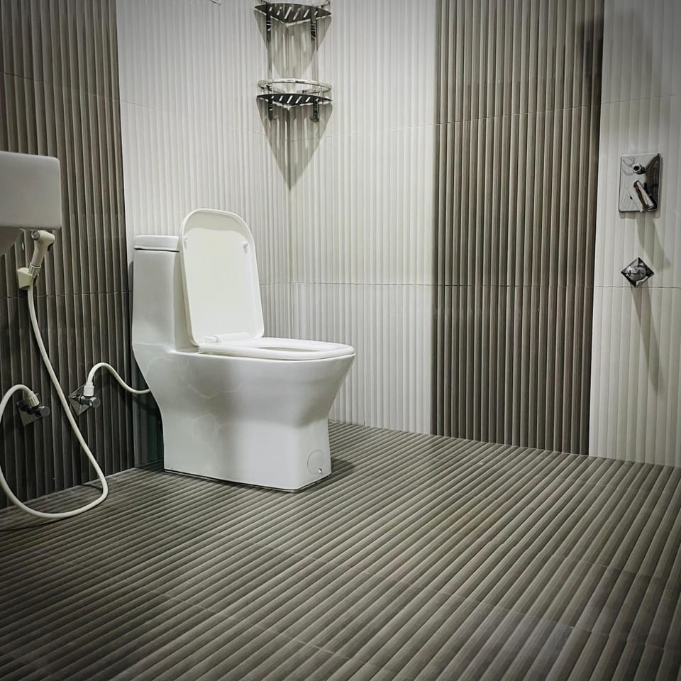 Toilet, Bathroom