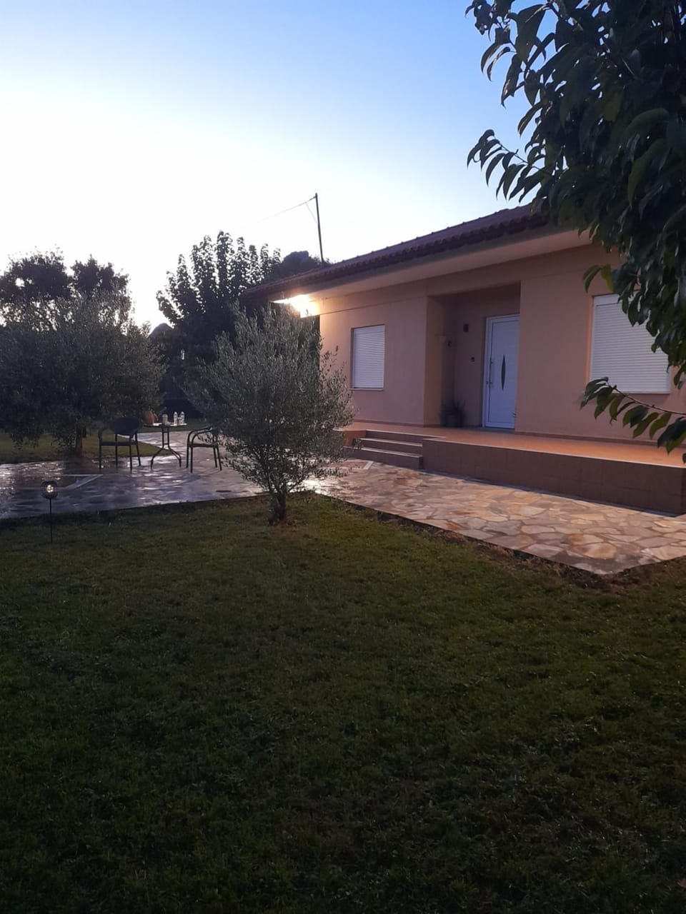 Property building, Natural landscape, Garden, Garden view