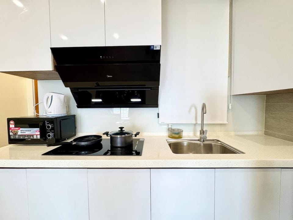 Kitchen or kitchenette, stove
