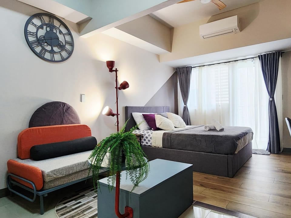 11a Spacious Suite with Resort Amenities Free Parking with Washer Great for Long Stays Apartment in Makati