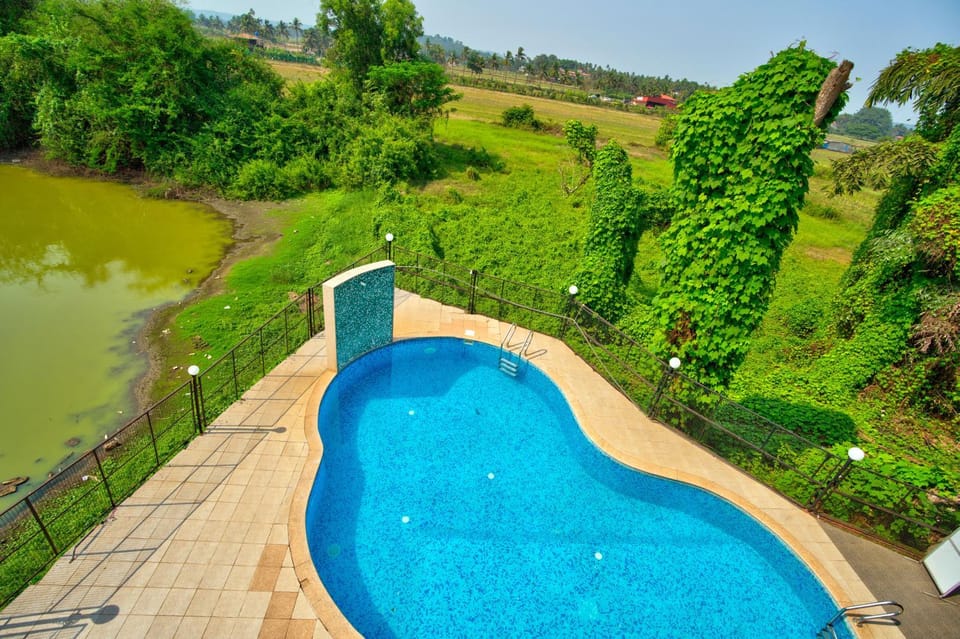 Aveeno Villas Near Calangute and Baga Beach Hotel in Goa, India