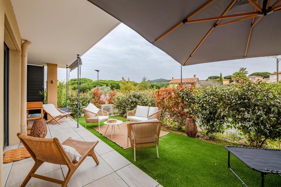 Patio, Balcony/Terrace