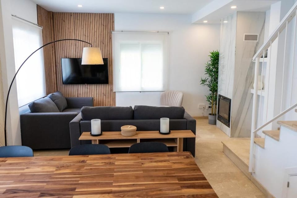 Villa with private swimming pool in Sevilla Villa in Seville