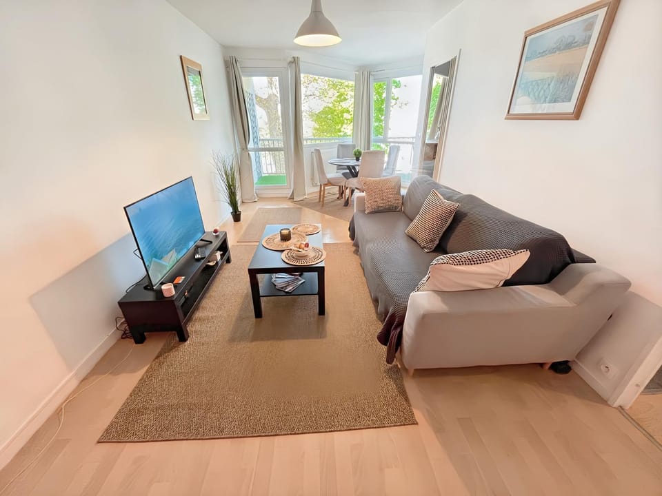 TV and multimedia, Living room