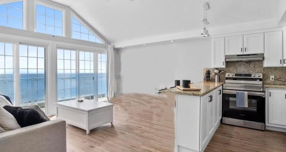 Kitchen or kitchenette, Living room, Dining area, Sea view