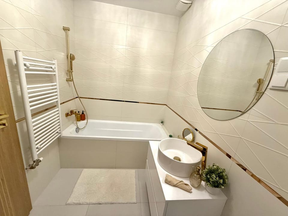 Toilet, Bathroom, Bath