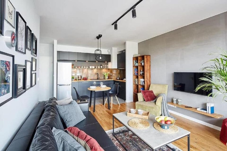 Kitchen or kitchenette, Living room, Seating area, Dining area, Evening entertainment