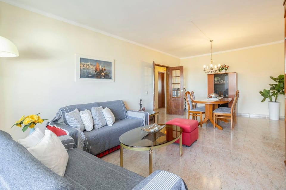 TAC - Bright Coast Quarteira Apartment in Quarteira