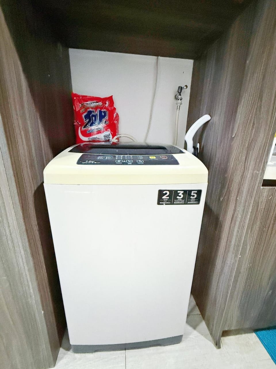 The Square One City Mall Premium Family 3R2B 8pax by Luvit Stay Apartment in Subang Jaya