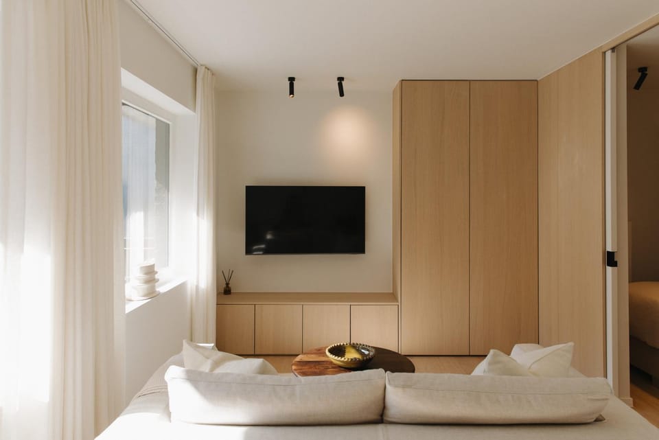 TV and multimedia, Living room