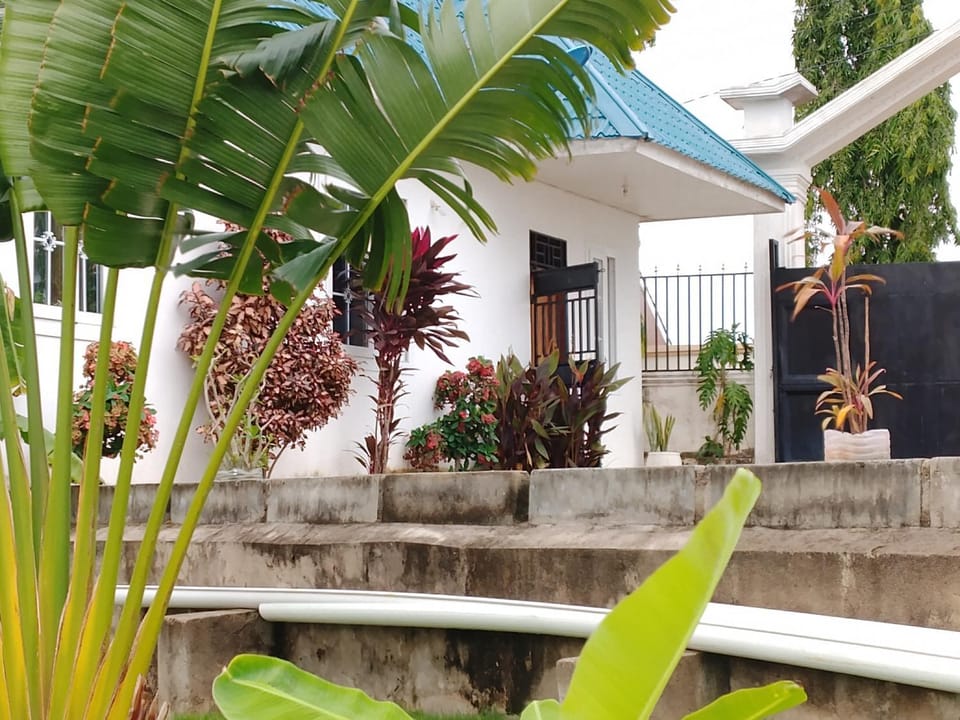 Hillside House Apartment in City of Dar es Salaam