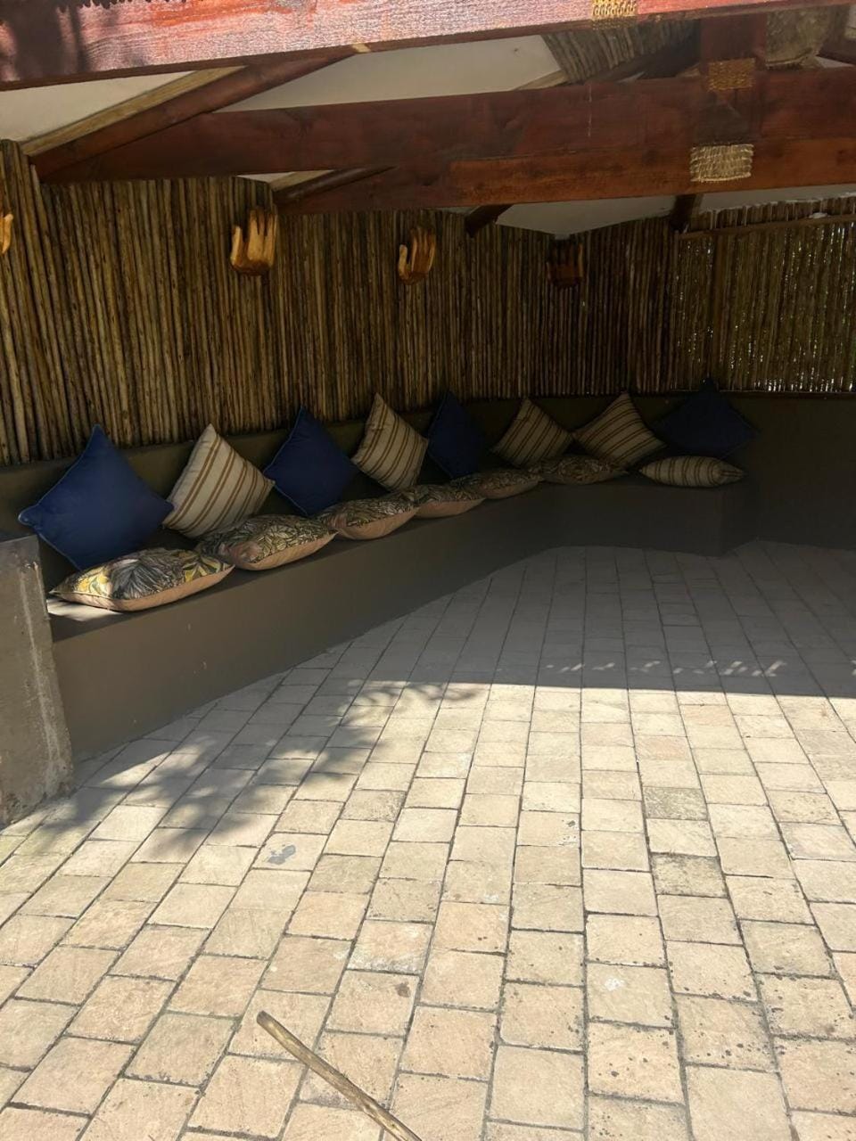 Patio, Entertainment