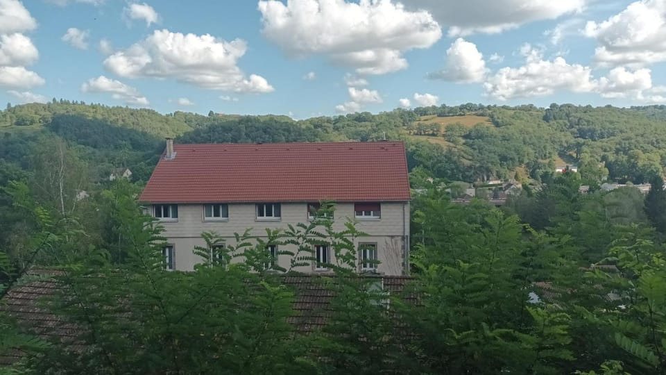 studio 19M2 proche de Vulcania Apartment in Auvergne-Rhône-Alpes