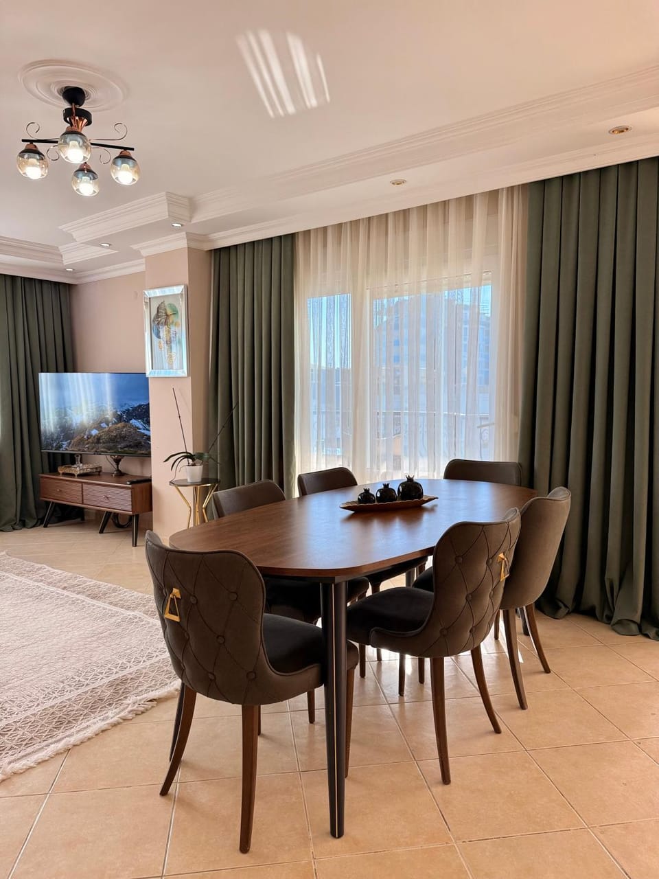TV and multimedia, Dining area