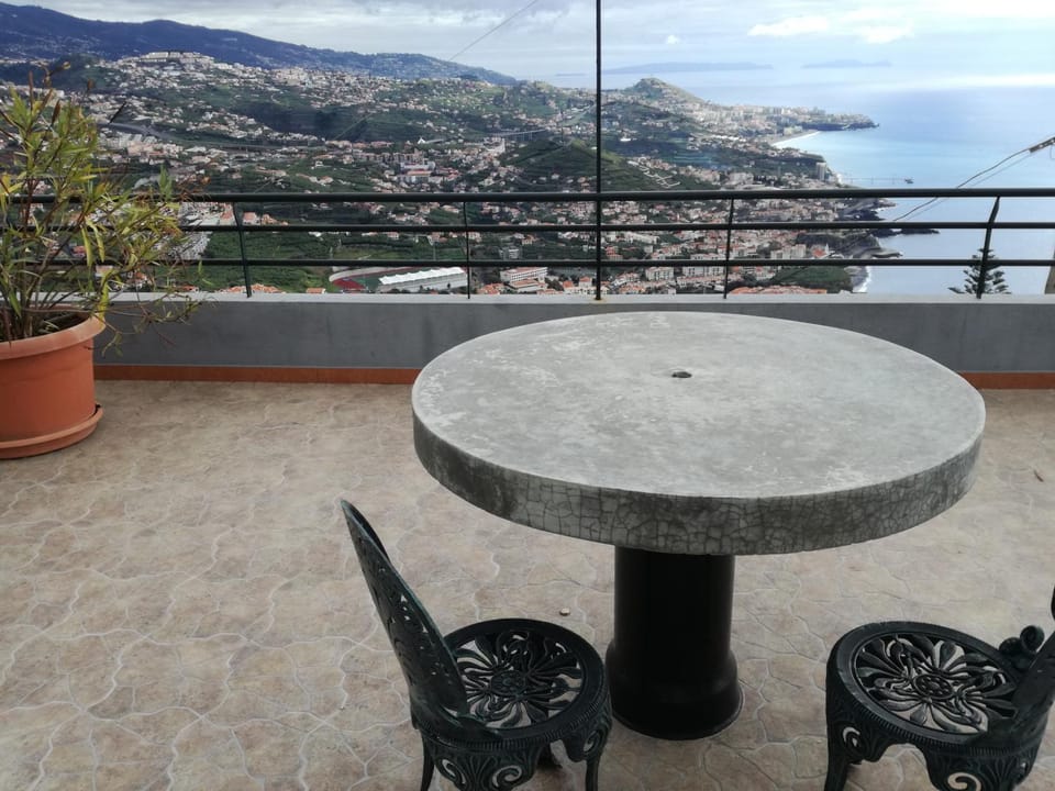 Patio, BBQ facilities, Balcony/Terrace, Banquet/Function facilities