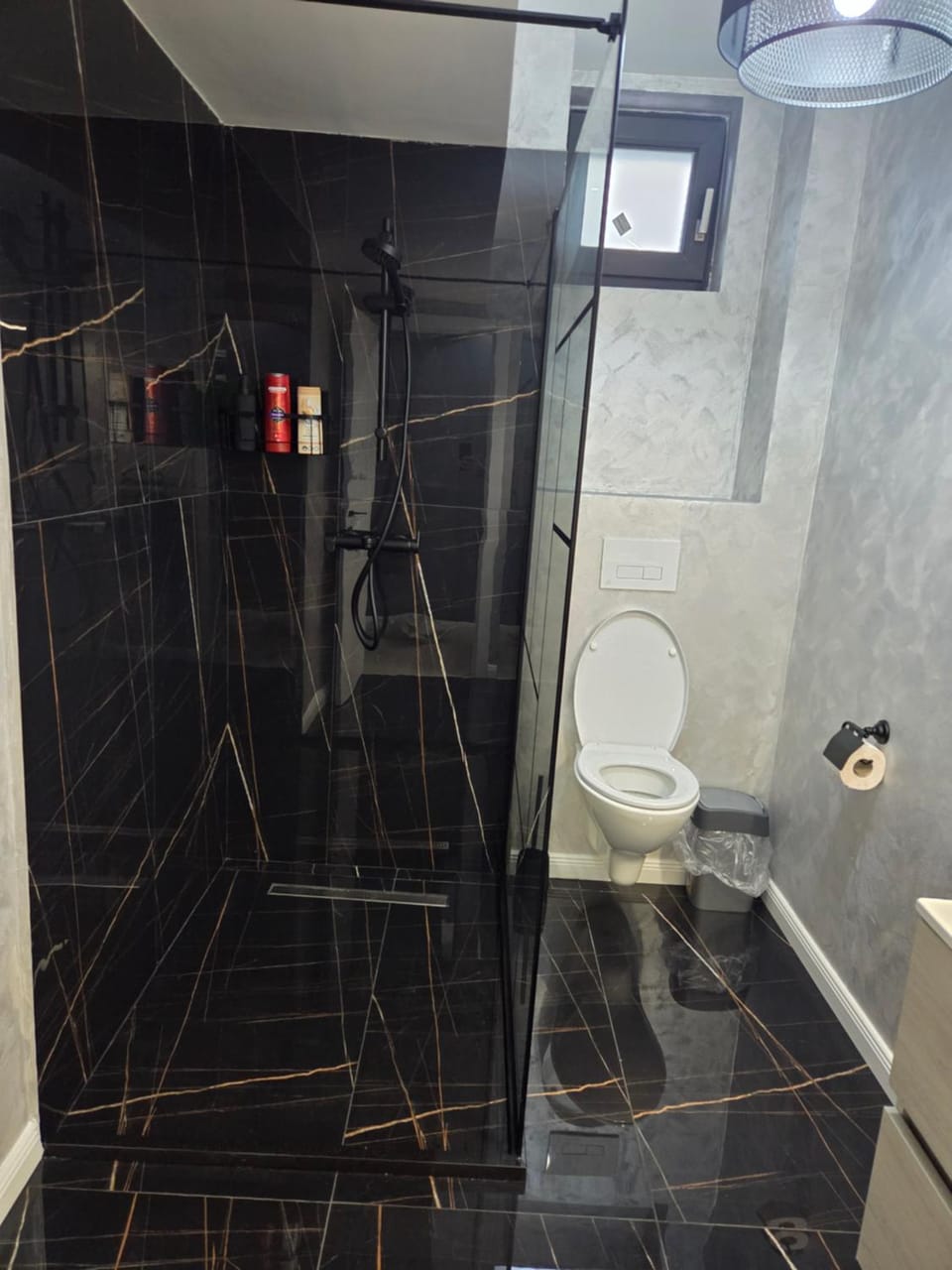 Shower, Toilet, Bathroom