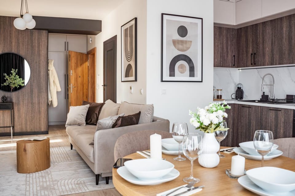 Living room, Dining area, kitchen