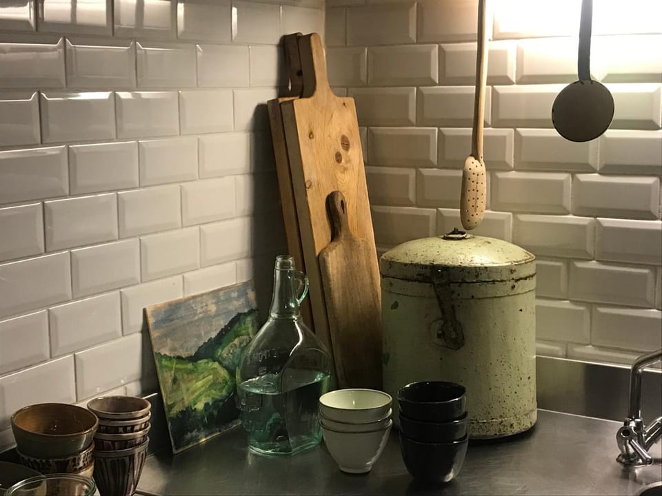 Kitchen or kitchenette