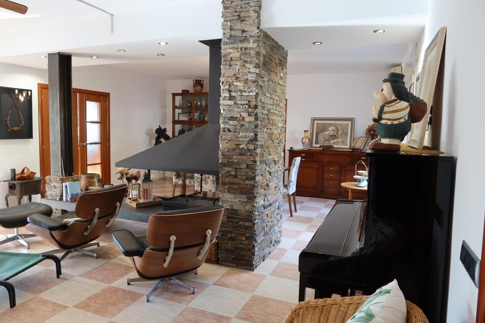 Disfrutar de tu casa con piscina House in Baix Penedès