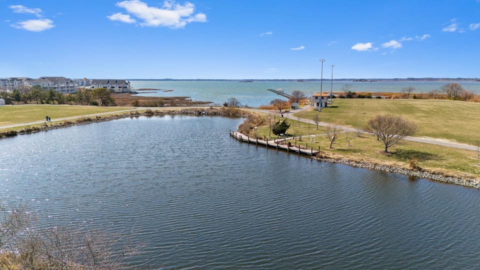 Charming 1-Bedroom Condo at Raffles Perfect Retreat in North Ocean City House in Ocean City