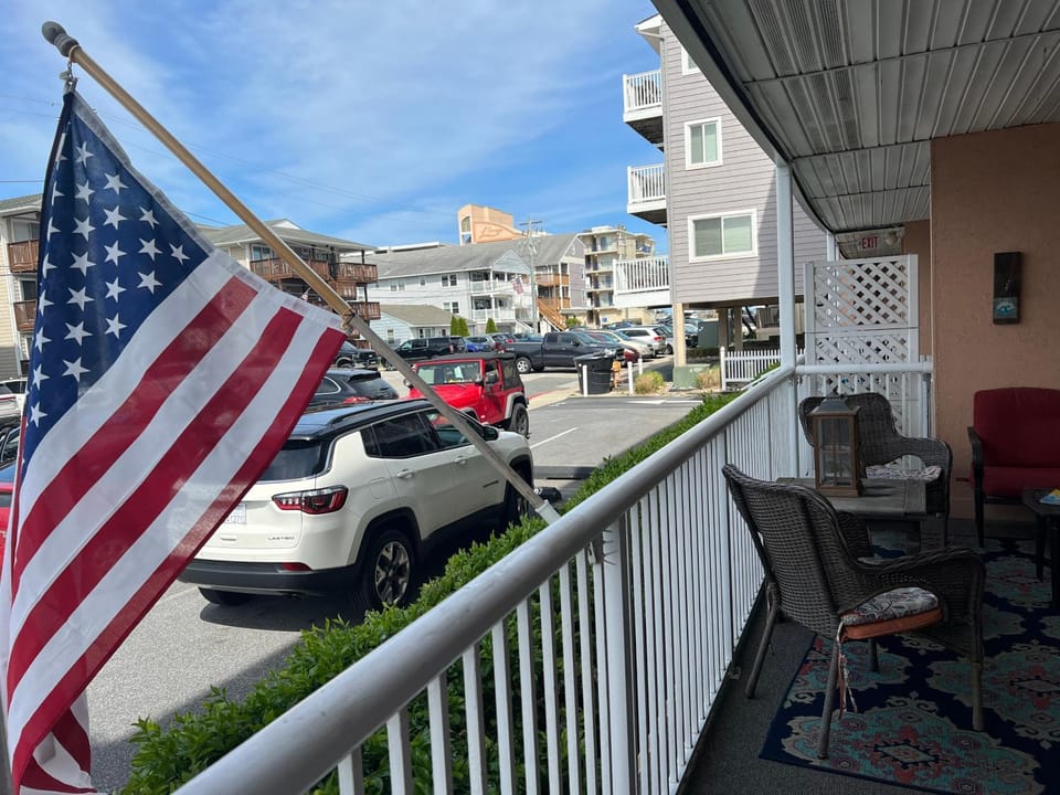 Spacious 3-Bedroom Ocean Block Condo in North Ocean City Steps to the Beach House in Ocean City