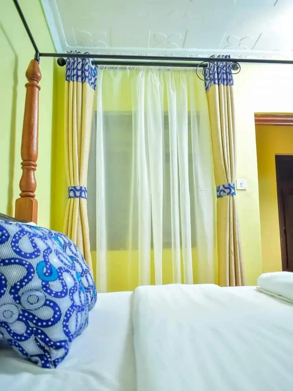 Nyokal Travellers Inn Hotel in Kenya