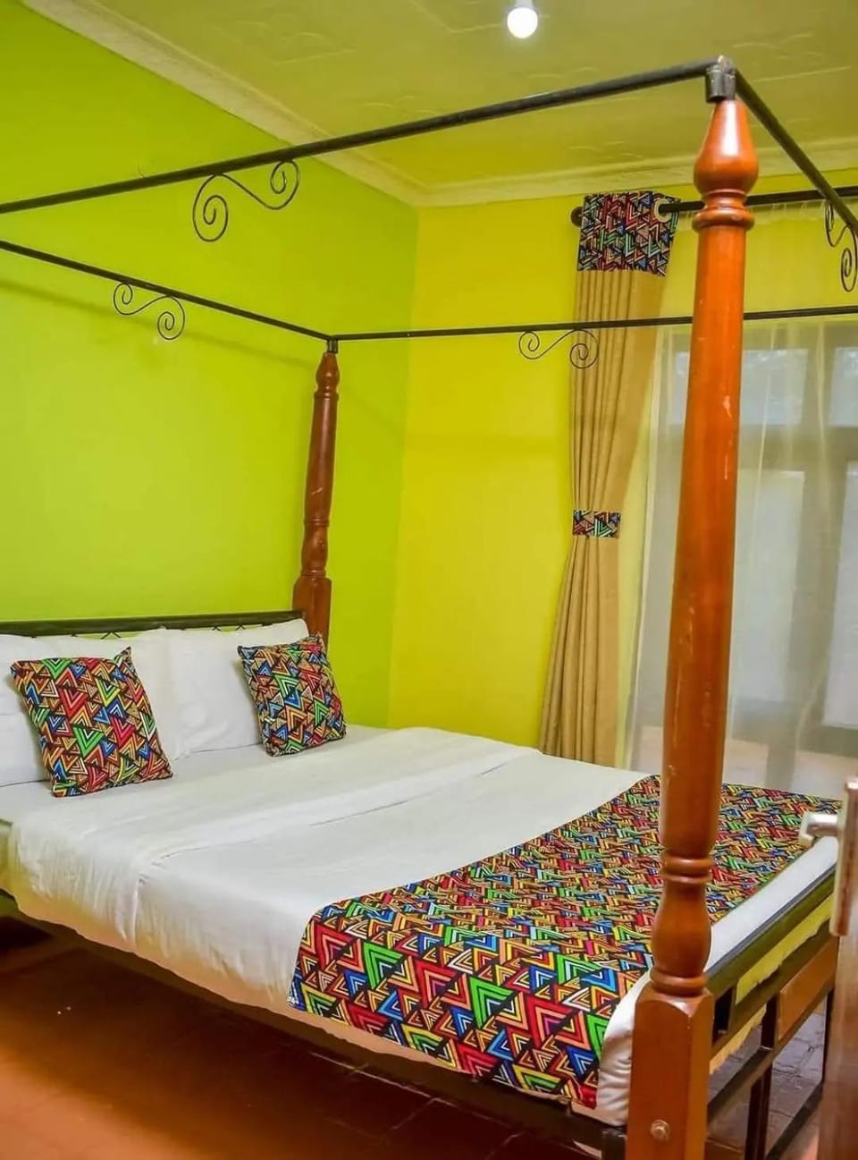 Nyokal Travellers Inn Hotel in Kenya